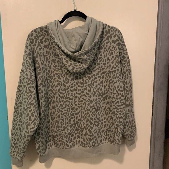 American Eagle Sz XS, EUC, oversized  hoodie, cozy lining, cotton blend - Picture 3 of 16